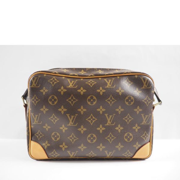 22345 2 Louis Vuitton Nile Shoulder Bag Monogram Brown