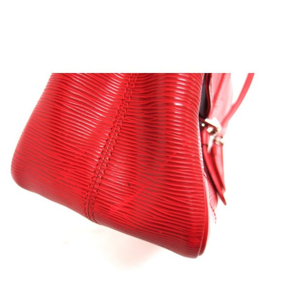 22408 9 Louis Vuitton Segur MM Epi Shoulder Bag Castilian Red