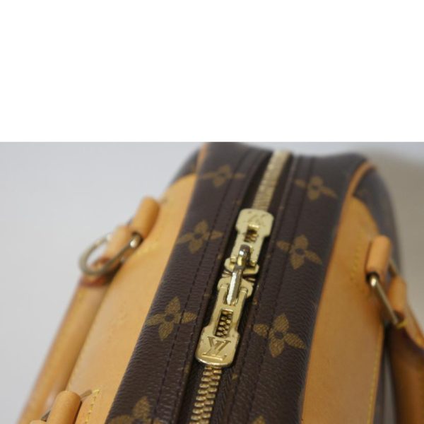 22422 10 Louis Vuitton Trouville Handbag Monogram