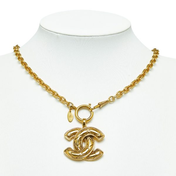 228 30530 10 CHANEL Cocomark Logo Necklace Gold Plated