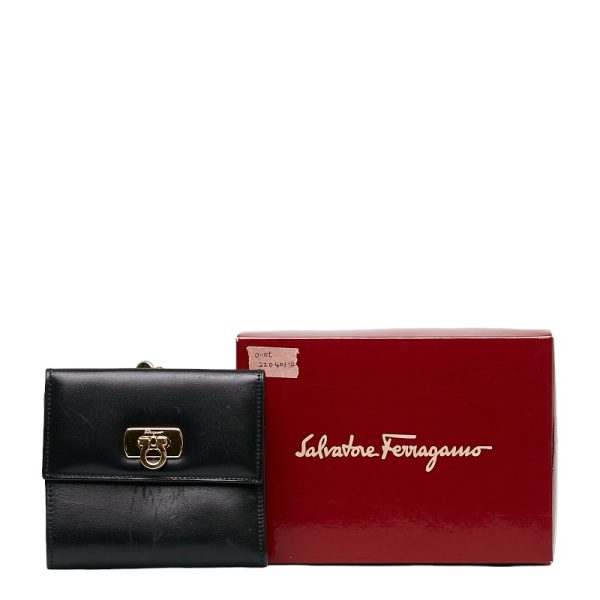 228 34002 1 Salvatore Ferragamo Gancini Trifold Wallet 220048 Black Leather