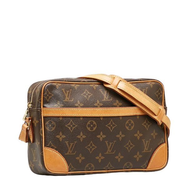 228 34315 2 Louis Vuitton Monogram Trocadero 27 Crossbody Shoulder Bag Brown