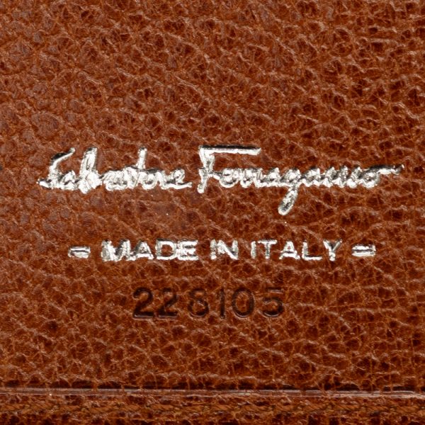 228 37447 7 Salvatore Ferragamo Hardware Key Case 6 Row Billfold Brown