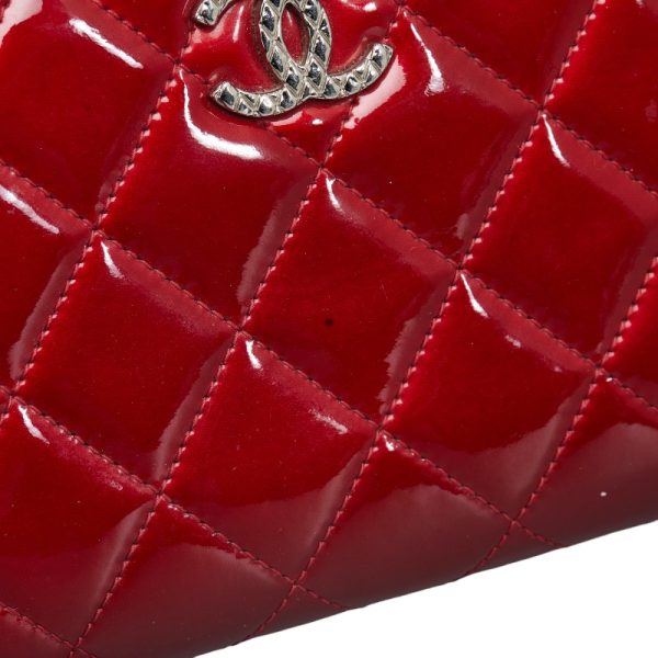 228 37825 6 CHANEL Matelasse Coco Mark Round Zipper Long Wallet Red Enamel Calf