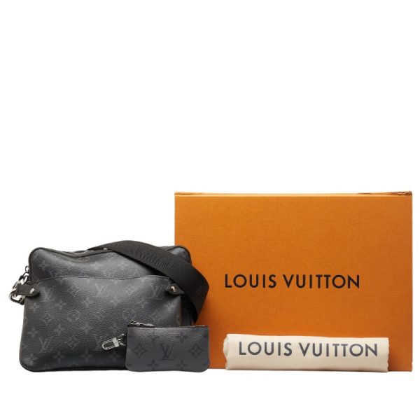 228 48804 13 Louis Vuitton Eclipse Reverse Trio Messenger Shoulder Bag Black