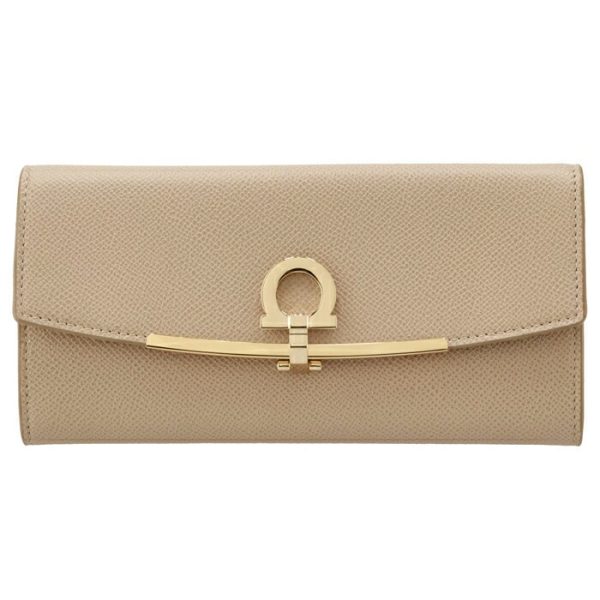 22d15000070296 1 Ferragamo Gancini Flap Wallet Macadamia Beige