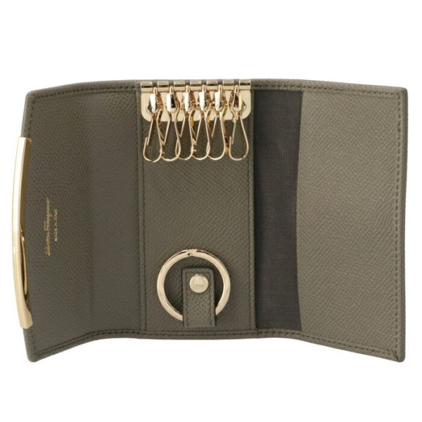 22d1510007 4 Ferragamo Gancini Key Case