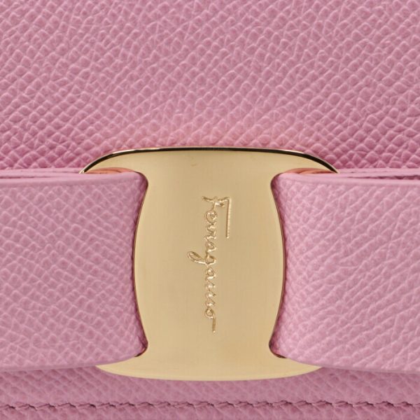 22d51500010533 3 Ferragamo New Vara Ribbon Bifold Mini Wallet Pink