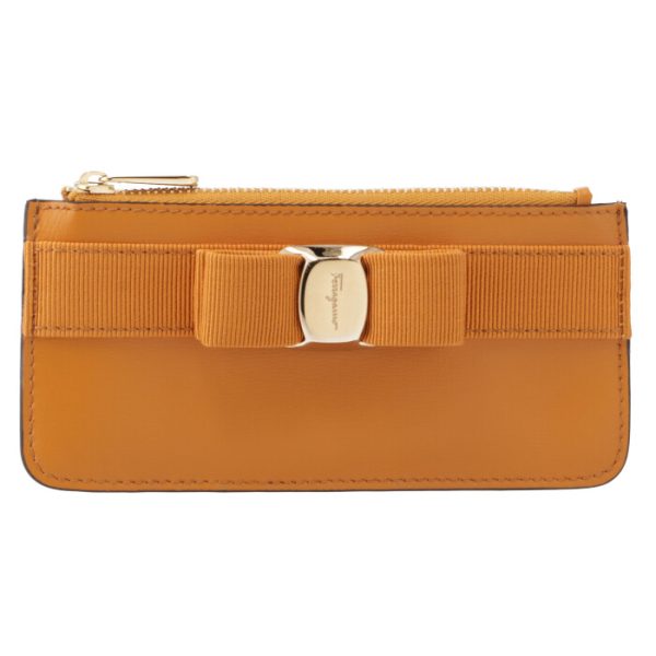 22e01000550561 1 Ferragamo Vara Card Case