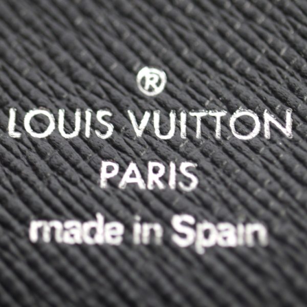 2301063007032 9 Louis Vuitton Selenga Clutch Bag Ardoise Black