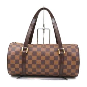 23023 1 Louis Vuitton Pochette To Go Clutch Bag Damier Leather Noir