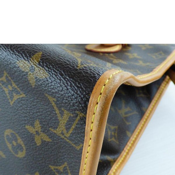 23028 7 Louis Vuitton Popincourt Au Monogram Handbag Brown