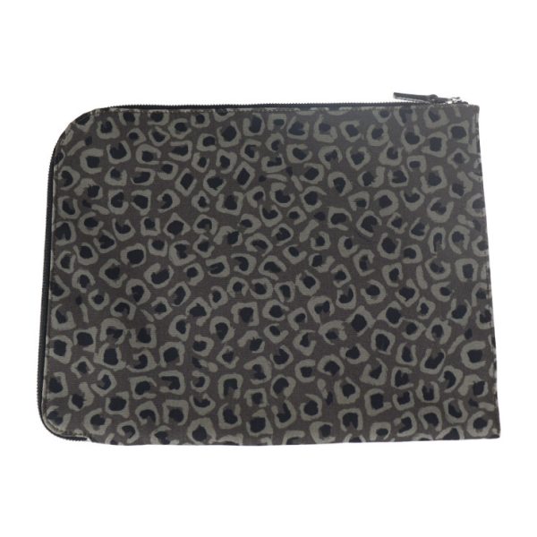 2303043007015 2 Gucci Pouch Bag Gray Clutch Leopard Print