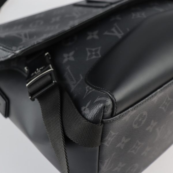 2304023008033 5 Louis Vuitton Voyage MM Shoulder Bag Black Gray