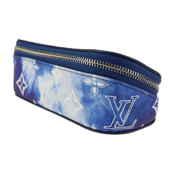 2305113008024 2 Louis Vuitton Etuit Lunette GM Monogram Blue