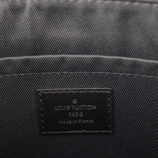 2308033010064 9 Louis Vuitton Discovery Bag Noir Black