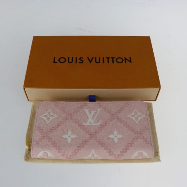 2308053008016 9 Louis Vuitton Zippy Long Wallet Broderie Pink