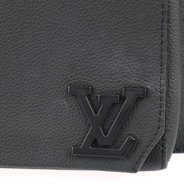 2310083007042 6 Louis Vuitton Takeoff Sling Body Bag Noir Black