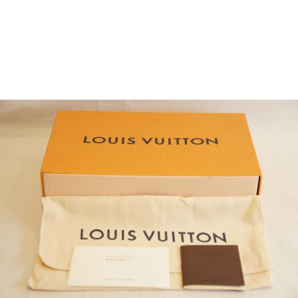 23114 6 Louis Vuitton Zippy Wallet Portfolio