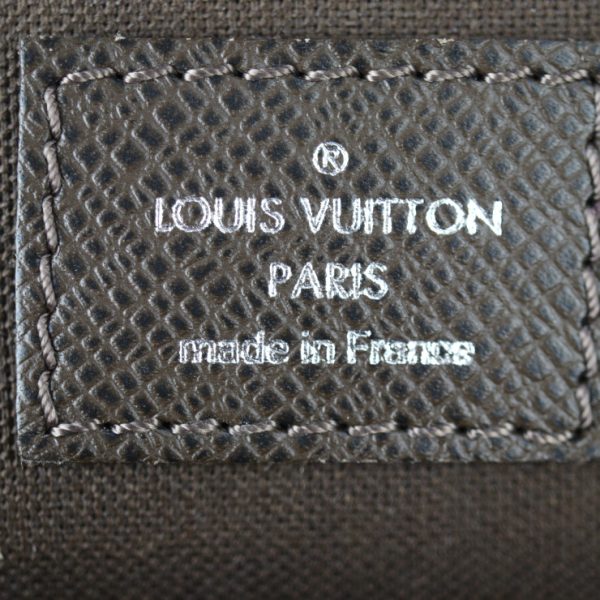 2317043007099 9 Louis Vuitton Luca Shoulder Grizzly Brown Silver