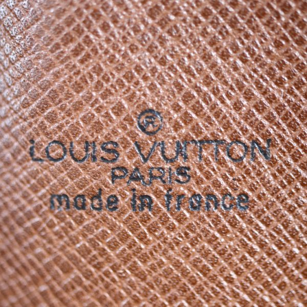 2321091001024 10 Louis Vuitton Saint Cloud Shoulder Bag Brown