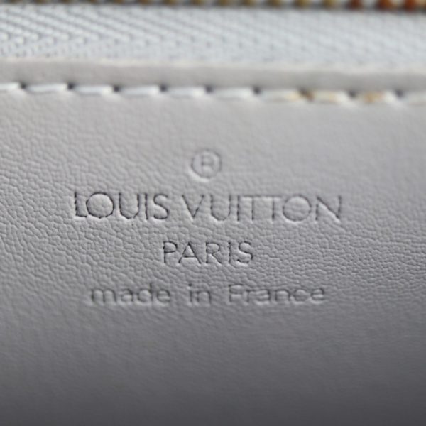 2330103007221 10 Louis Vuitton Christie GM Shoulder Bag Vernis Gris