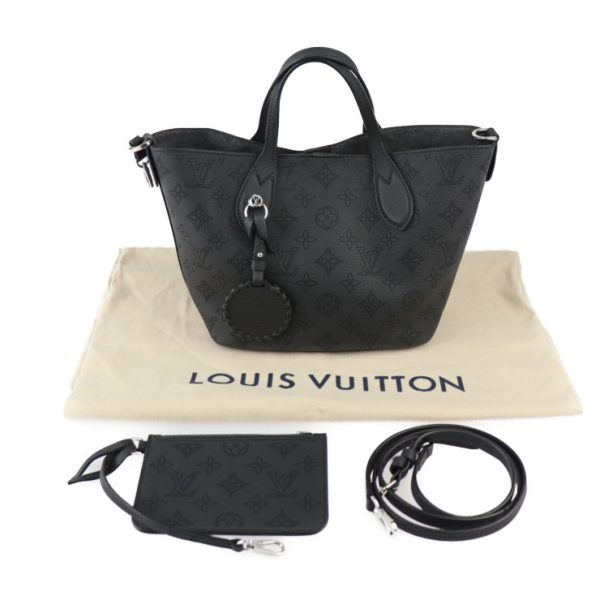 2330103007222 9 Louis Vuitton Blossom PM Handbag Monogram Black