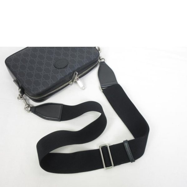 23531 4 Gucci Interlocking G Supreme Two Way Shoulder Bag