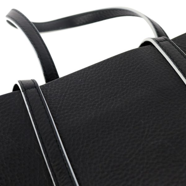 24 1420 11 Balenciaga Everyday Tote Bag Black