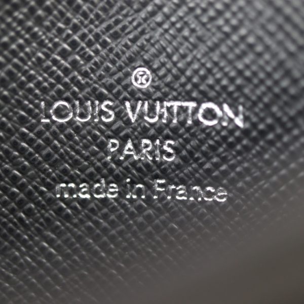 2401023007009 7 Louis Vuitton Porto Cult Double Card Case Black