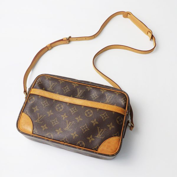 240312hh 41 1 Louis Vuitton Trocadero 27 Monogram Canvas Shoulder Bag Brown