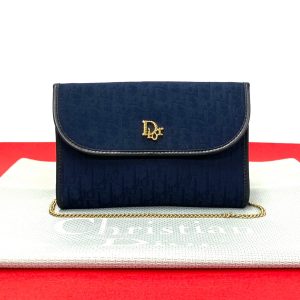 2406jpa420 6 1 Salvatore Ferragamo Gancini Bifold Wallet Navy