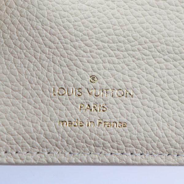 2407033007042 9 Louis Vuitton Claire Wild At Heart Wallet Creme