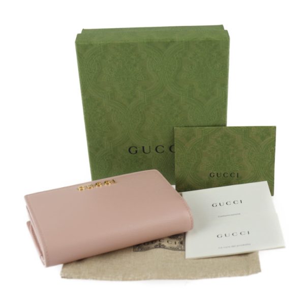 2411043010057 10 Gucci Script Zip Around Bifold Wallet Leather Pink