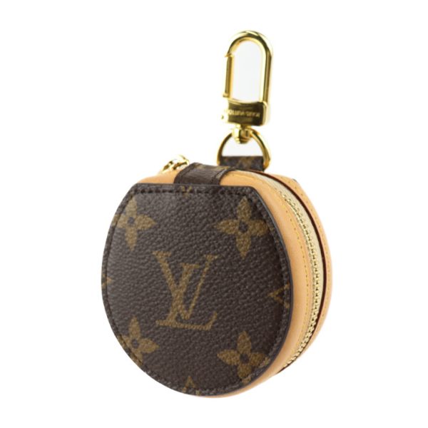 2414033007085 2 Louis Vuitton Etuy Earphone Keychain Brown