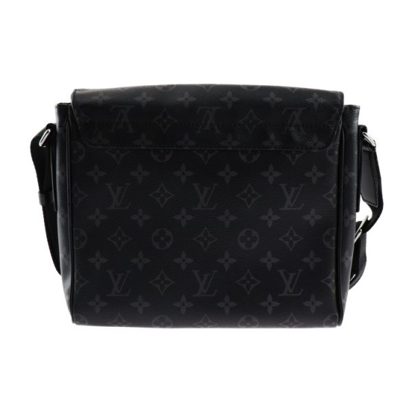 2415023007109 3 Louis Vuitton District PM Shoulder Bag Black