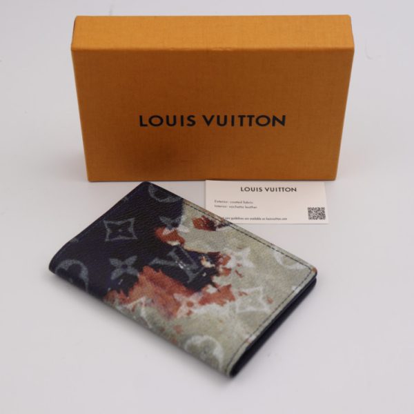 2428033010174 8 Louis Vuitton Organizer De Posh Case Bleach Navy