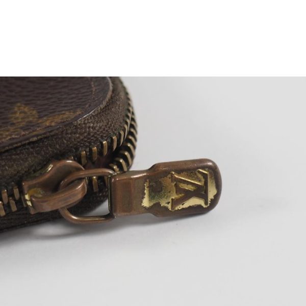 25681 6 Louis Vuitton 6 Key Holder Monogram Brown