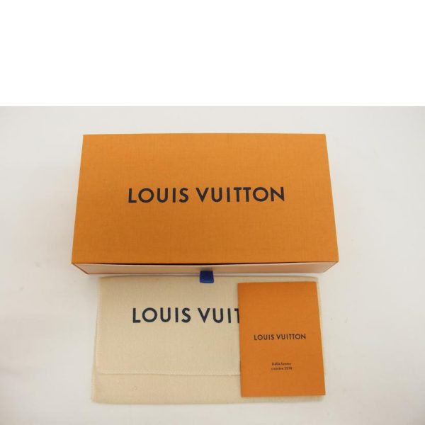 25781 9 Louis Vuitton Portefeuille Brazza Bag Taiga Blue Marine