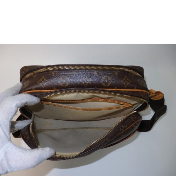 26453 5 Louis Vuitton Reporter PM Shoulder Bag Monogram