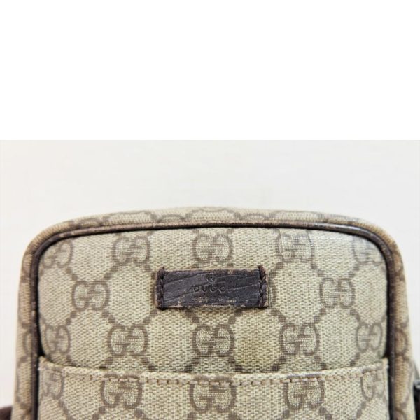 26488 6 GUCCI GG Supreme Shoulder Bag