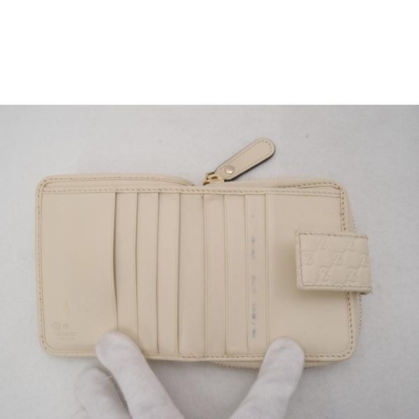 27436 4 Gucci Micro Gucci Bifold Wallet White