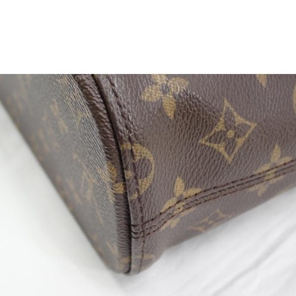 27885 14 Louis Vuitton Vavan GM Monogram Shoulder Bag Brown