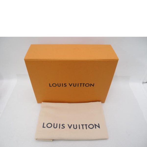 27986 7 Louis Vuitton White Body Bag Waist Pouch Tigarama Bag