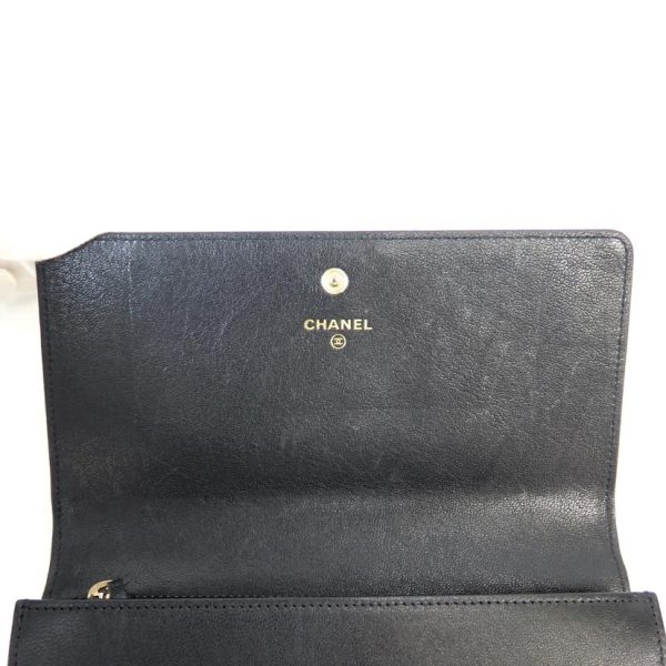 28010 6 CHANEL Mademoiselle V Stitch Leather Long Wallet