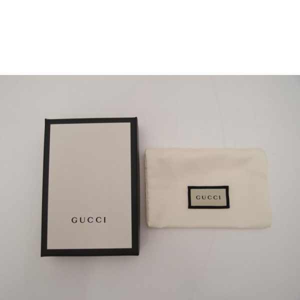 28277 5 Gucci Kingsnake Print GG Supreme Card Case