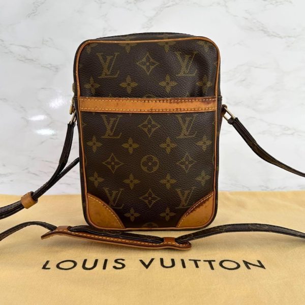 29587 Louis Vuitton Danube Monogram Shoulder Bag Brown