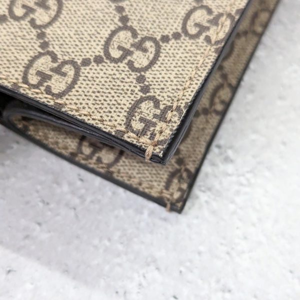 296 15 Gucci GG Supreme Tote Bag Beige