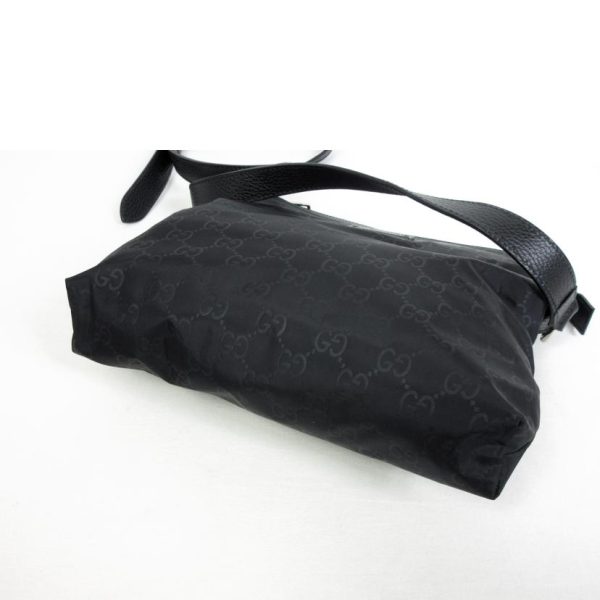 29922 3 Gucci GG Nylon Shoulder Bag Black