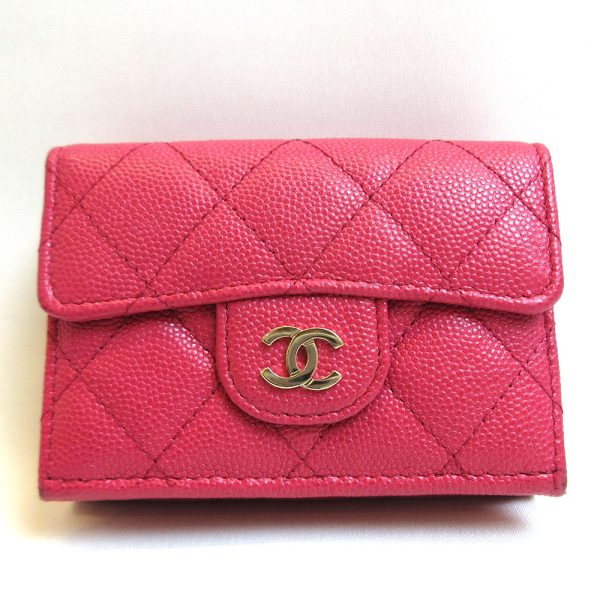 3 cha201009 2u Chanel Matelasse Caviar Skin Trifold Wallet Pink